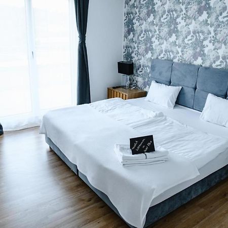 Hotel Flora ชเวบิชกมึนท์ ภายนอก รูปภาพ